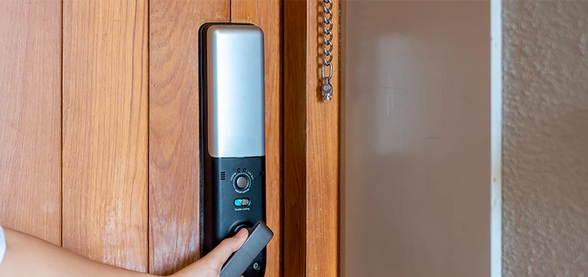 Home Security Electronic Locks Upgrades in Tampa